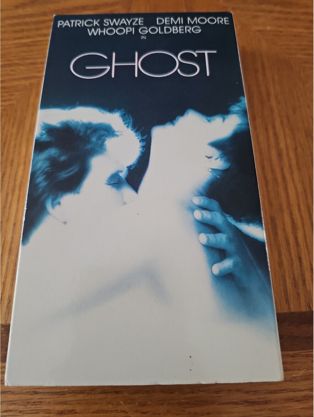 Ghost (VHS, 1990)